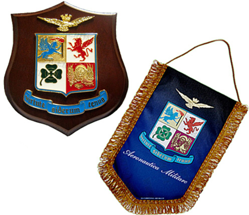 crest e gagliardetti